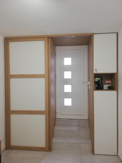 Brio Luxurious Urban Stay In Heraklio,Wifi,Αc Heraklion Exteriör bild