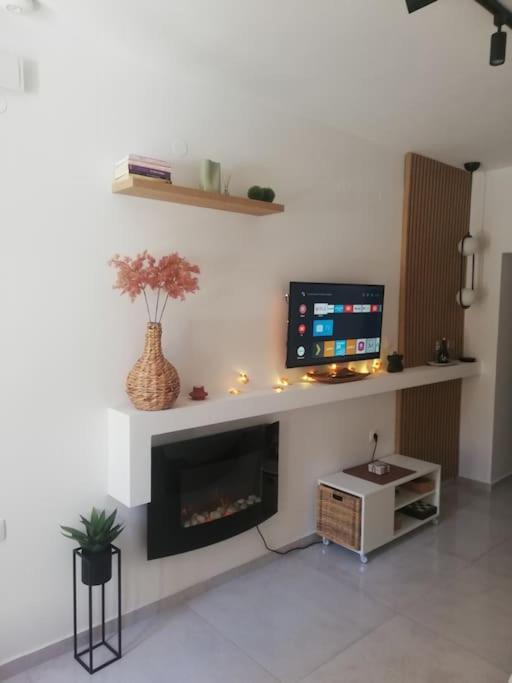 Brio Luxurious Urban Stay In Heraklio,Wifi,Αc Heraklion Exteriör bild