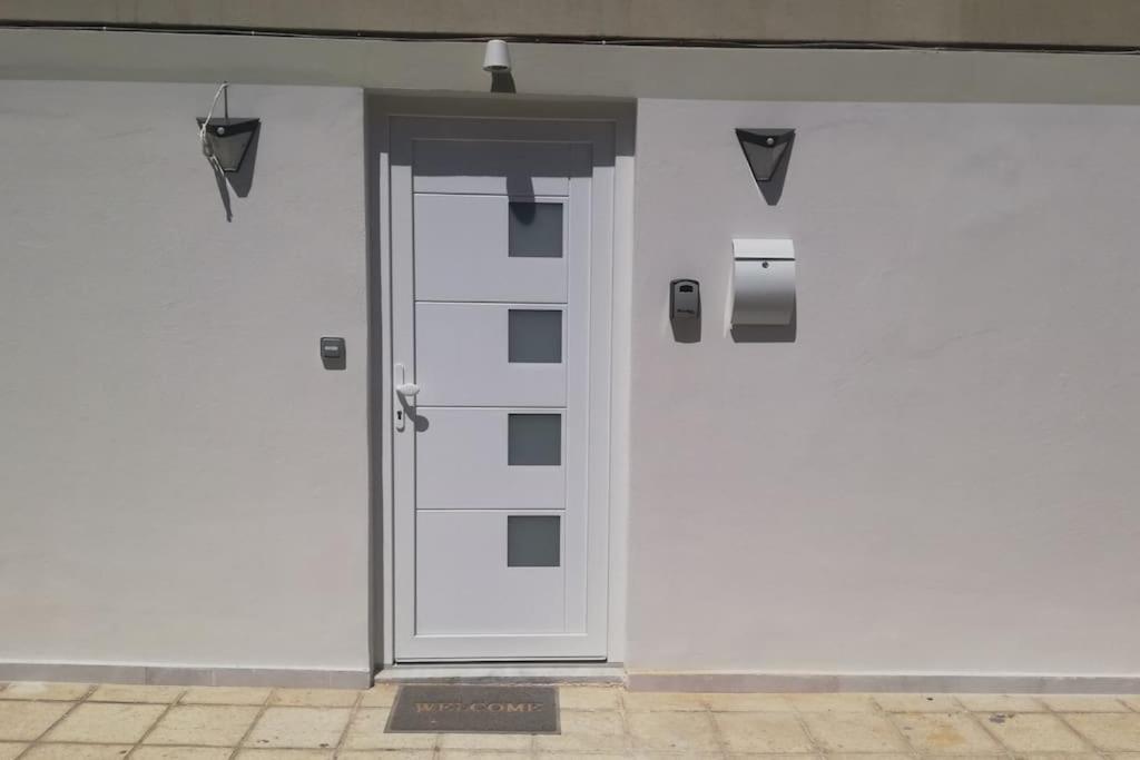 Brio Luxurious Urban Stay In Heraklio,Wifi,Αc Heraklion Exteriör bild